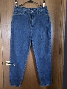 Vintage Levi's 550 Relaxed Fit Tapered Leg Jeans - Blue